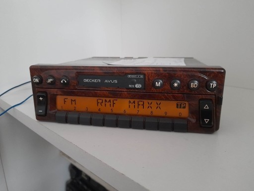 Zdjęcie oferty: Radio Mercedes Becker AVUS w drewnie 124 w140 r129