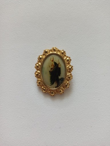 Zdjęcie oferty: Jezus Chrystus broszka vintage medalik przypinka