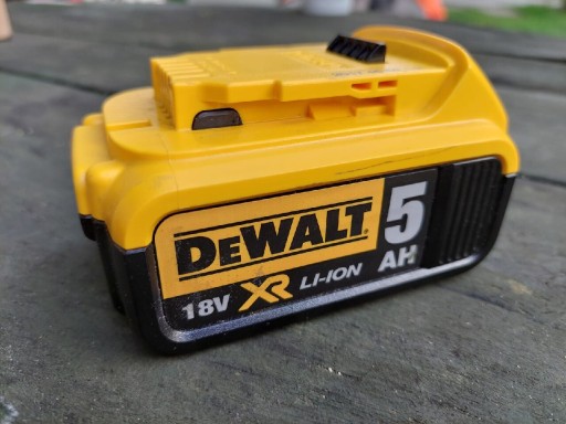 Zdjęcie oferty: Akumulator DeWALT DCB184  5Ah