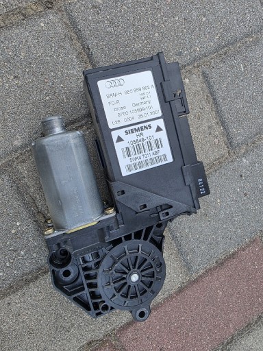 Zdjęcie oferty: Silniczek podnoszenia szyby Prawy tył  Audi A4B6 8E0959802A