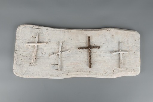 Zdjęcie oferty: Płaskorzeźba w drewnie "Krzyże"