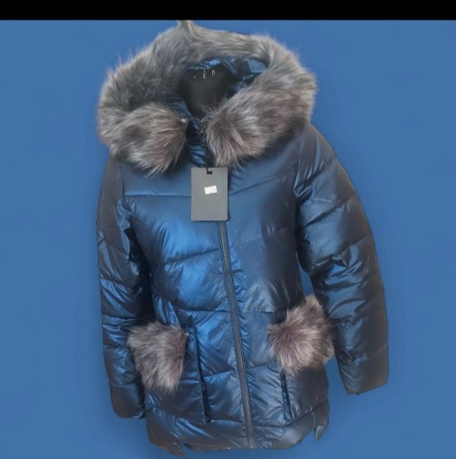 Zdjęcie oferty: Damska kurtka zimowa pikowana. 