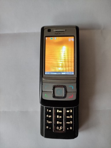 Zdjęcie oferty: Telefon Nokia 6288 silver Orange 