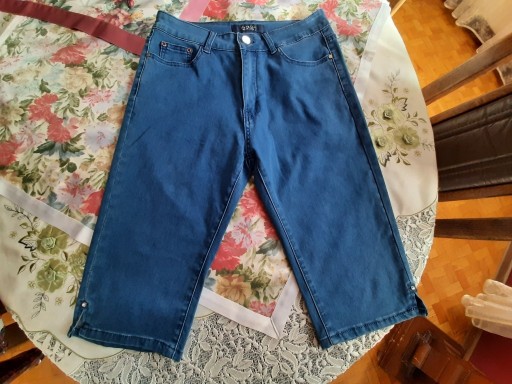 Zdjęcie oferty: Spodenki jeansowe dżins jasne nowe 42 Max & Liu
