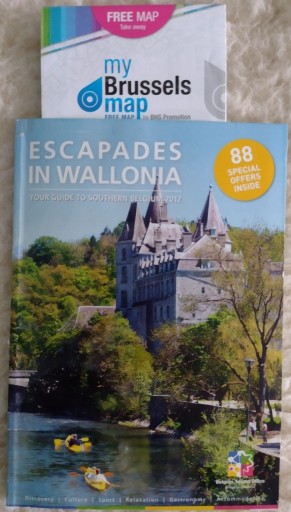 Zdjęcie oferty: Escapades in Wallonia + mapa Brukseli