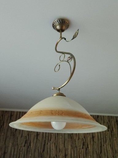 Zdjęcie oferty: Lampa wisząca elektryczna 