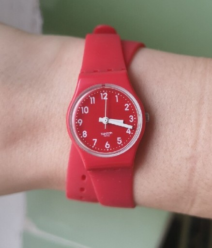 Zdjęcie oferty: Zegarek swatch lady podwójnie oplatany czerwony 