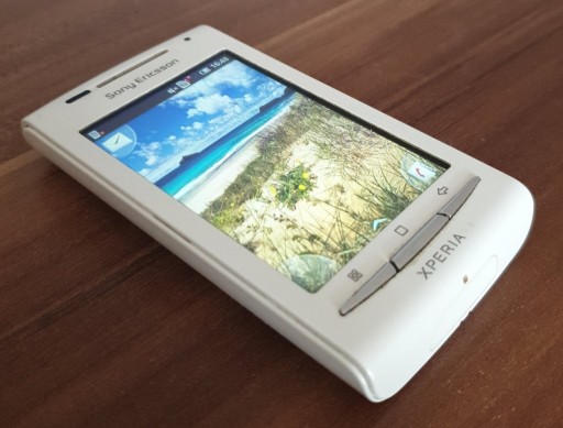 Zdjęcie oferty: SONY ERICSSON XPERIA X8 E15I