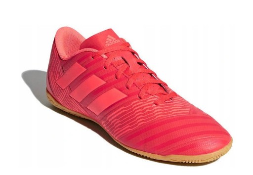 Zdjęcie oferty: Buty halowe Adidas Nemeziz Tango rozm. 38 2/3