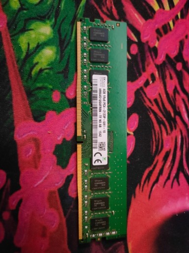 Zdjęcie oferty: Pamięć RAM 4GB DDR4 SK Hynix