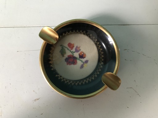 Zdjęcie oferty: Popielniczka popielnica vintage