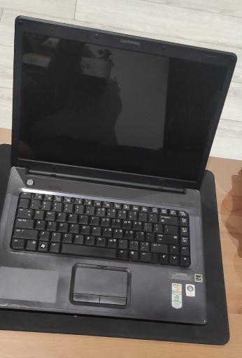 Zdjęcie oferty:  Laptop HP Compaq Presario F700 AMD 