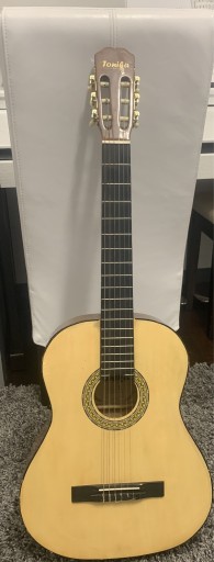 Zdjęcie oferty: Gitara akustyczna/ klasyczna 