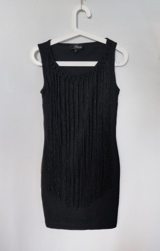 Zdjęcie oferty: Obcisła sukienka mini mała czarna frędzle