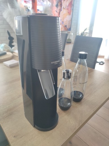 Zdjęcie oferty: Saturator SodaStream Terra czarny + butelki