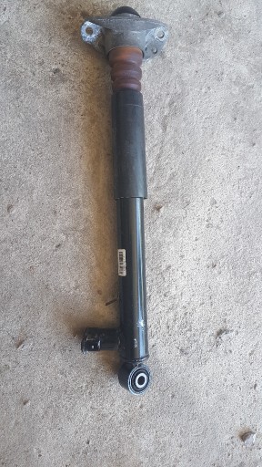 Zdjęcie oferty: Amortyzator tył tylny lewy aktywny VW Passat 
