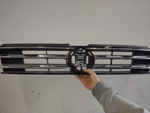 Zdjęcie oferty: Atrapa grill VW TIGUAN 