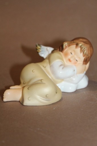 Zdjęcie oferty: Figurka śpiącego aniołka Goebel 