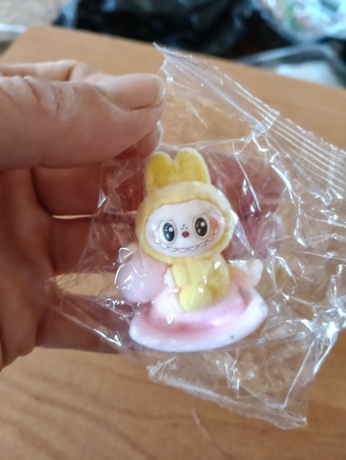 Zdjęcie oferty: Mini figurka Labubu 