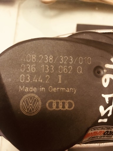 Zdjęcie oferty: Przepustnica VW Audi 036 133 062 Q