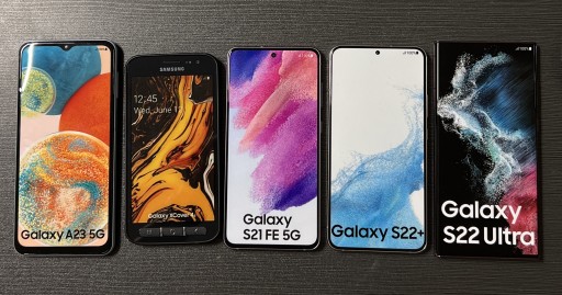 Zdjęcie oferty: Zestaw 5 atrap telefonów Samsung