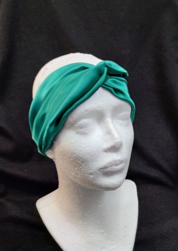 Zdjęcie oferty: Opaska na głowę do włosów damska twist zielona