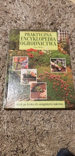 Zdjęcie oferty: Praktyczna encyklopedia ogrodnictwa McHoy