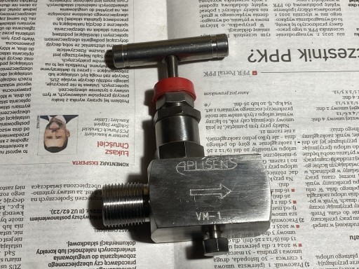 Zdjęcie oferty: Zawór manometryczny iglicowy Aplisens VM-1