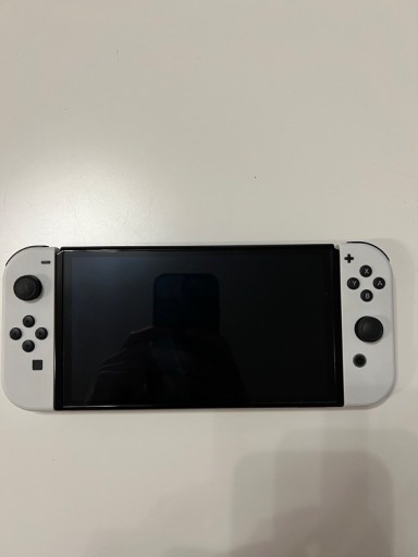 Zdjęcie oferty: Nintendo Switch OLED biały + =Oryginalne Etui