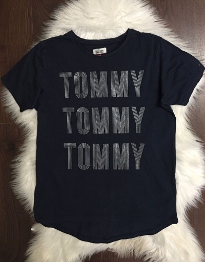 Zdjęcie oferty: Granatowy t-shirt Tommy Hilfiger XS 