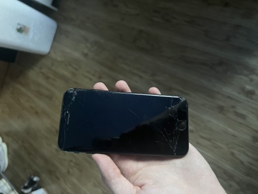 Zdjęcie oferty: Apple iPhone 8 64 GB