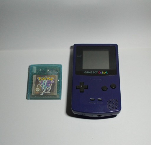 Zdjęcie oferty: GameBoy Color fioletowy+gra Pokemon Crystal zestaw