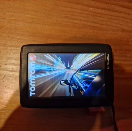 Zdjęcie oferty: Nawigacja samochodowa TomTom 4EN42 Z1230 4,3 "