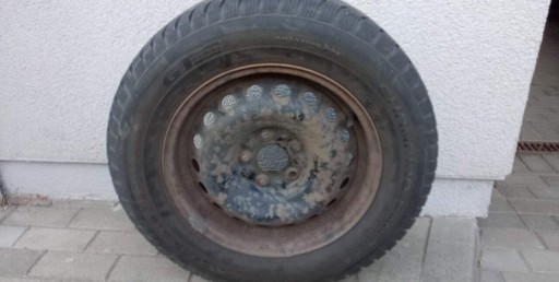 Zdjęcie oferty: Kola stalowe z oponami 215/65R16