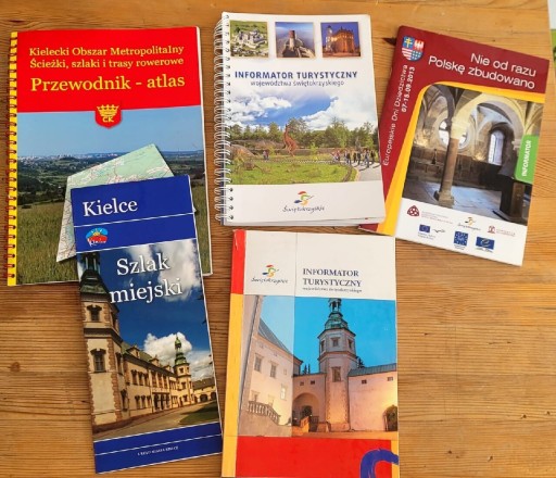Zdjęcie oferty: 4 książki turystyka, informator Świętokrzyskie
