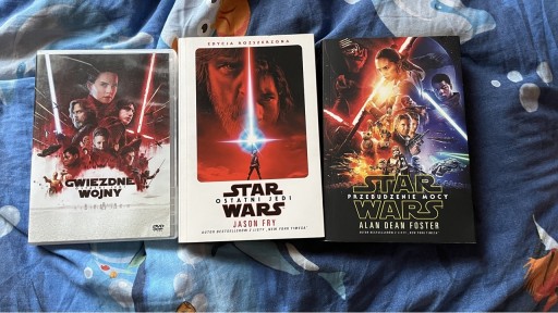 Zdjęcie oferty: Zestaw Star Wars (płyta DVD i książki)