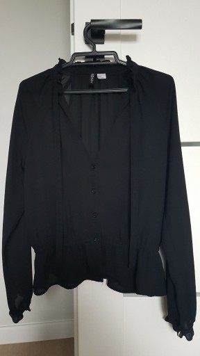Zdjęcie oferty: Czarna bluzka H&M rozm. 36 z baskinką wiązana 