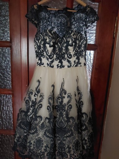 Zdjęcie oferty: Sukienka Chi Chi London 36 np. na wesele, komunię