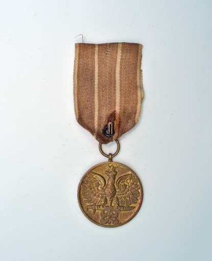 Zdjęcie oferty: Medal Wojska wz.1945 (Polska Swemu Obrońcy)