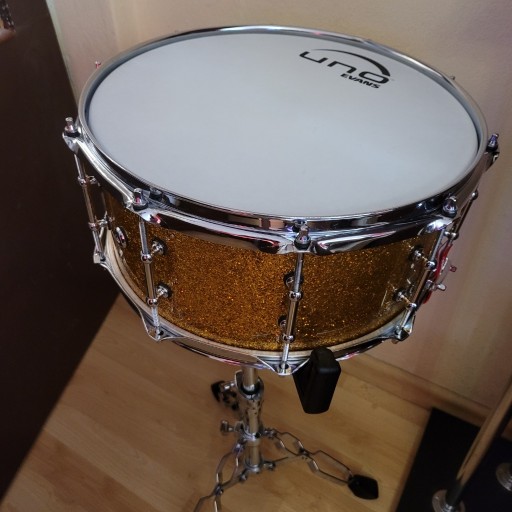 Zdjęcie oferty: Werbel Polmuz Walnut Snare 14x6.5" Dark Gold Spark