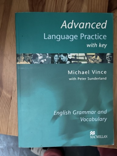 Zdjęcie oferty: Advanced Language Practice with key - Michael Vince