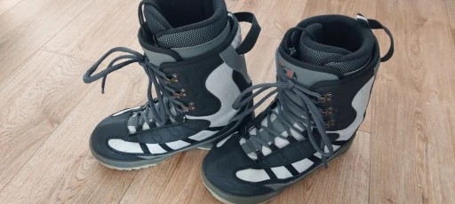 Zdjęcie oferty: Buty snowbordowe Signal długość wkładki 29 cm 