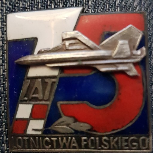 Zdjęcie oferty: Przypinka 75 lat Lotnictwa Polskiego