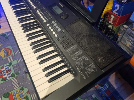 Zdjęcie oferty: Yamaha PSR E-433 Keyboard 