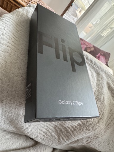 Zdjęcie oferty: Samsung FLIP 4 - 128 GB