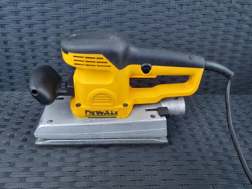 Zdjęcie oferty: Szlifierka oscylacyjna Dewalt D26420