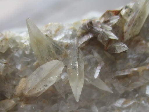 Zdjęcie oferty: KALCYT wyjątkowe kryształy wapienia triasowego 315