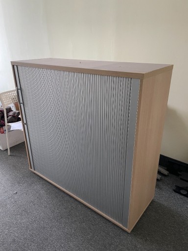 Zdjęcie oferty: MDD Komoda 120 x 43,2 x 120h, żaluzjowa