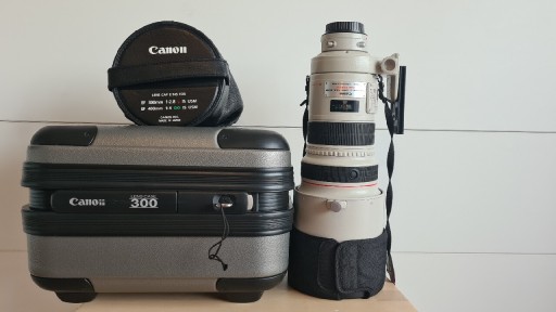 Zdjęcie oferty: Obiektyw EF Canon 300 2.8 L IS USM, Polecam!