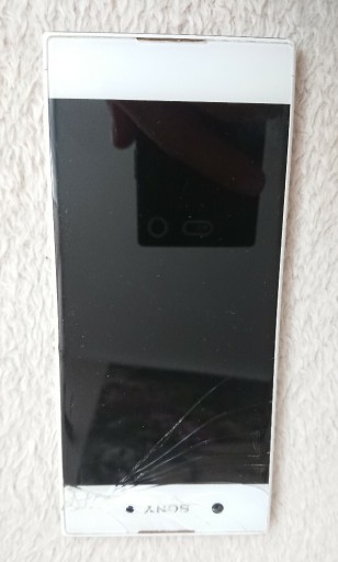 Zdjęcie oferty: Xperia G3121 uszkodzony wyświetlacz 